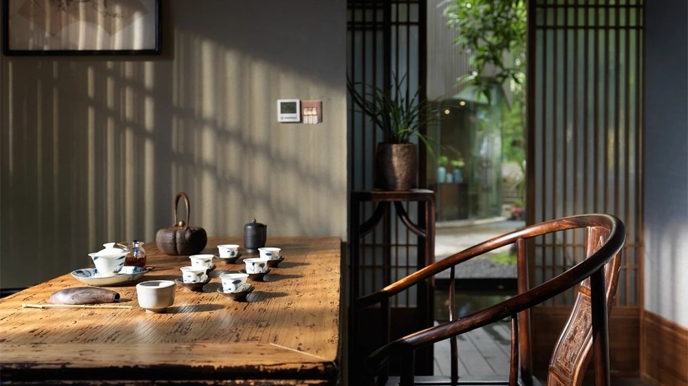 獨(dú)白原創(chuàng)燈飾，細(xì)品茶室生活